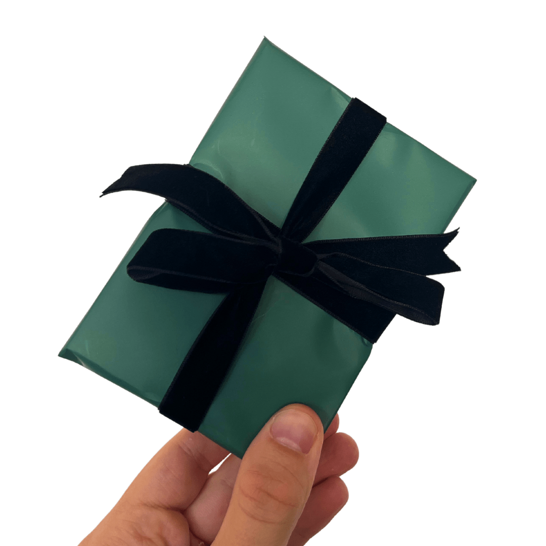 Gift Wrapping - Henry & Co